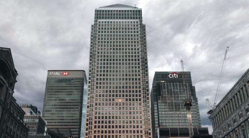 Citi shares rise