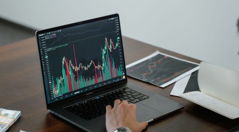 reading currency data